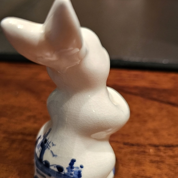 2 Vintage Dutch Hand Painted Ceramic Bunny, 4 Egg Holders, and Dog with Basket - Picture 13 of 14